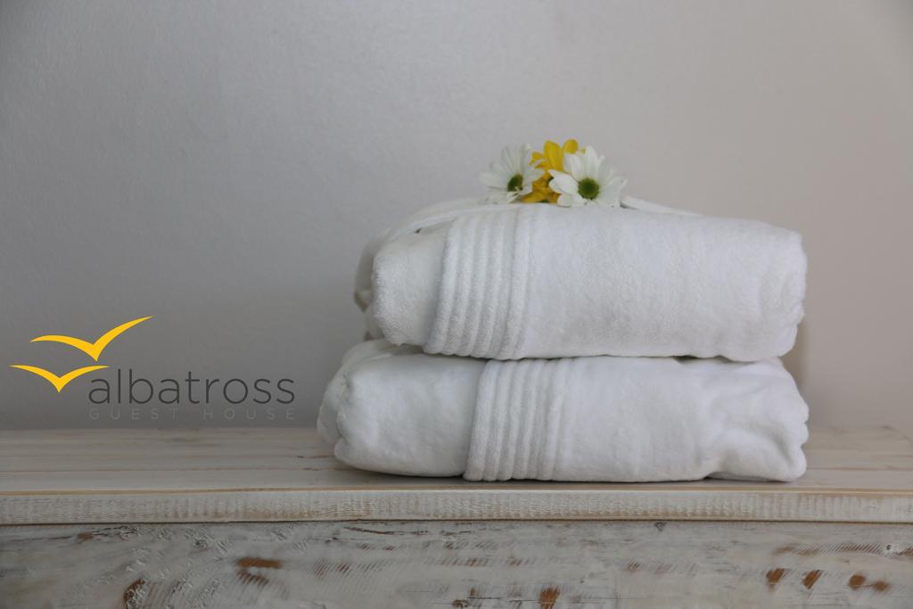 Albatross Guesthouse Лангебан Екстер'єр фото