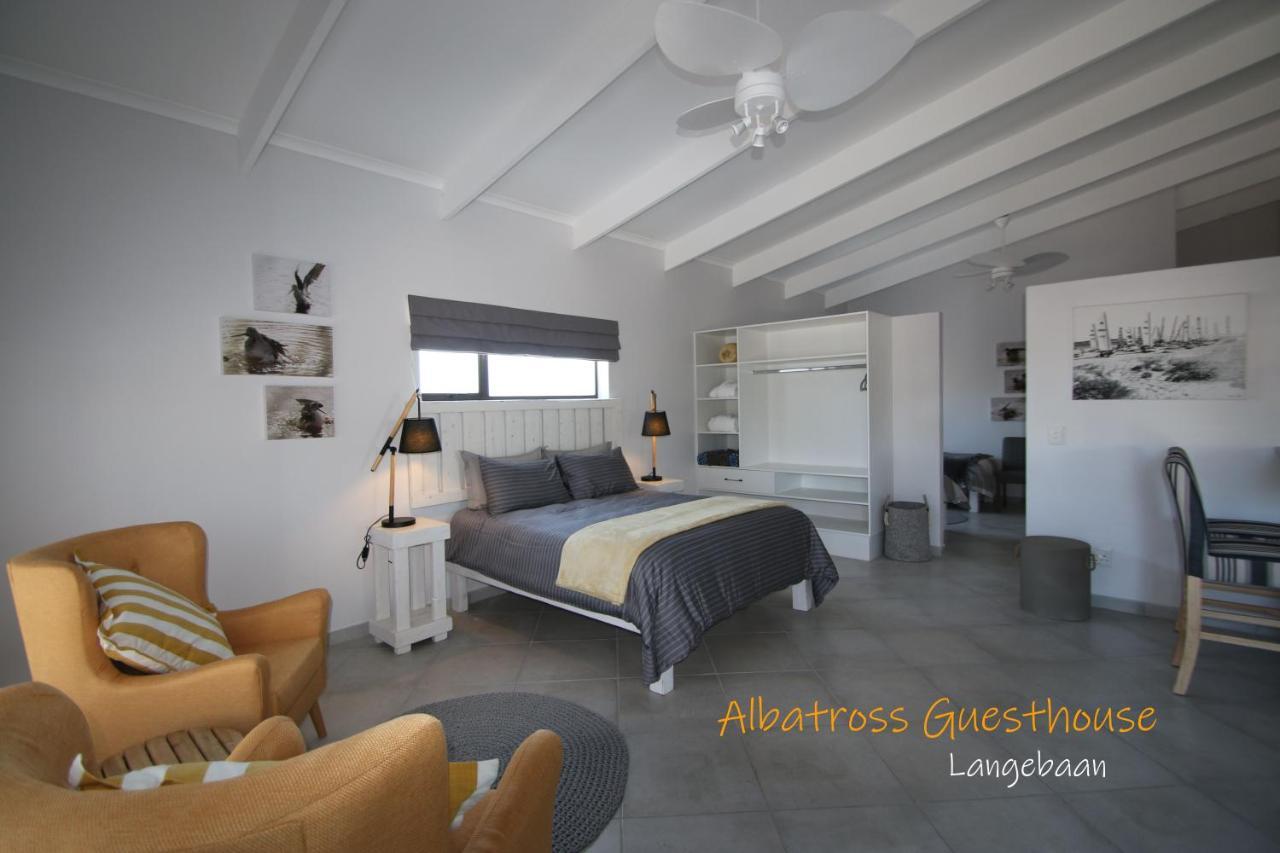 Albatross Guesthouse Лангебан Екстер'єр фото